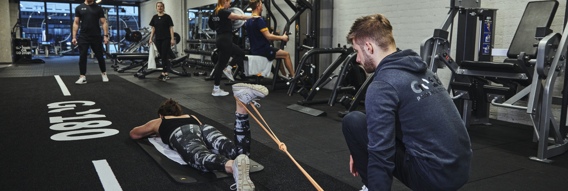 10 redenen waarom je zou moeten trainen met elastiek of resistance bands